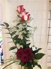 Strauss mit zwei Rosen
